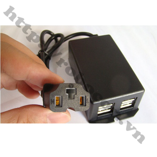  PPKP18 Sạc Điện Thoại Từ Xe Điện 4 Cổng USB
