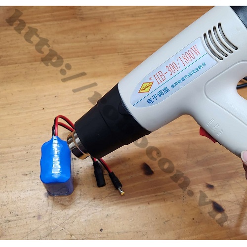 Máy Khò Nhiệt Cầm Tay HB-300/1800W Hai Cấp Độ Gió Có Điều Chỉnh Nhiệt Dùng Để Co Màng Bọc Pin, Màng Nhựa PVC 